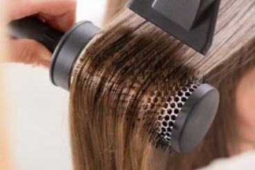 0001_7-blow-drying-tips-for-salon-quality-results_1678797165-298431d92a7e420a5c315f0229f0bd88.jpg